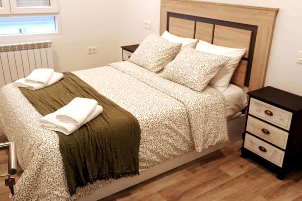 Adoracte 4 Mieres Apartamentos 외부 사진