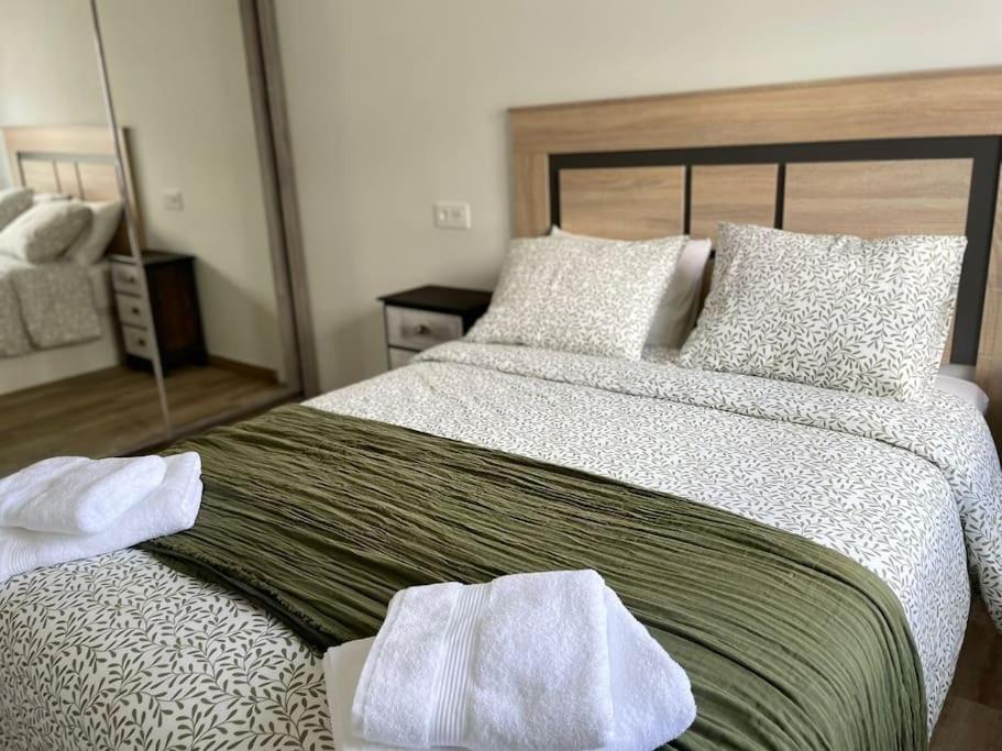 Adoracte 4 Mieres Apartamentos 외부 사진