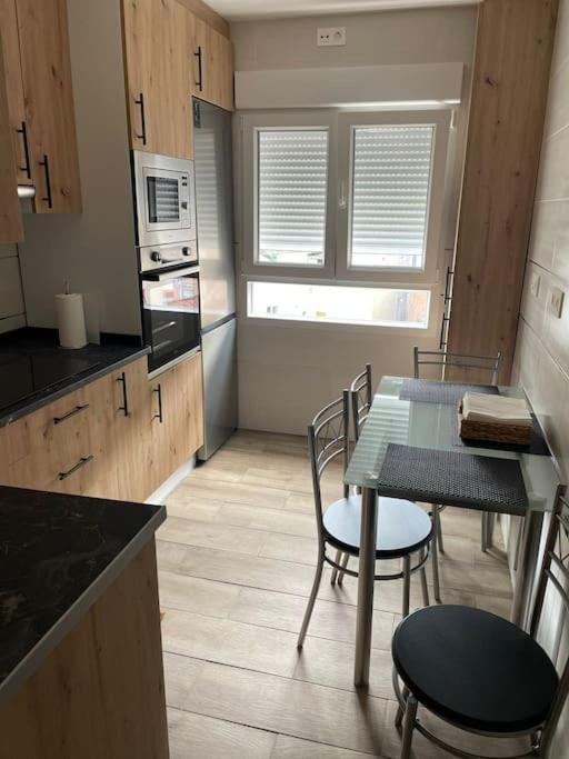 Adoracte 4 Mieres Apartamentos 외부 사진