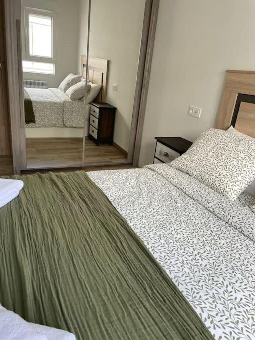 Adoracte 4 Mieres Apartamentos 외부 사진